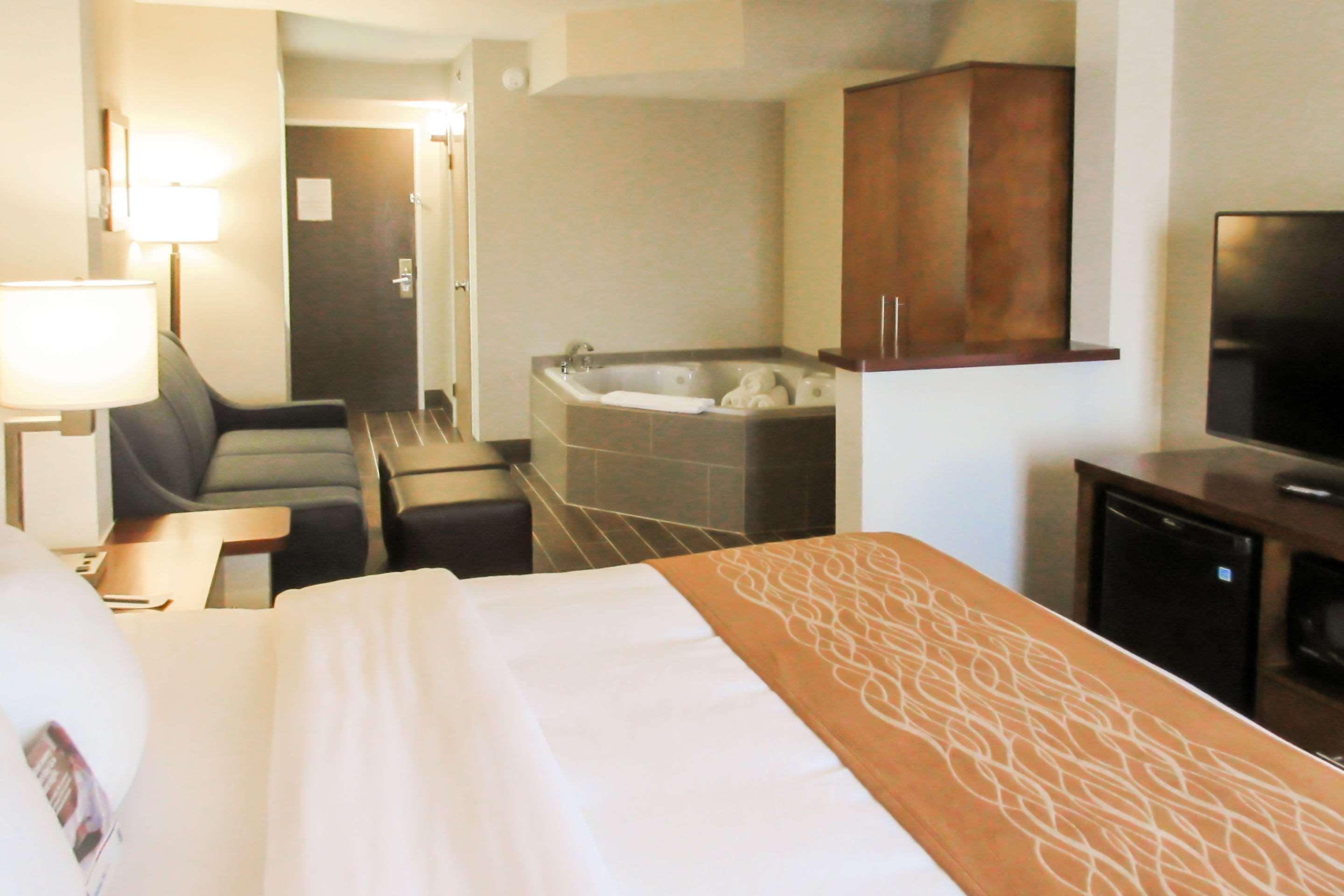 Comfort Inn&Suites Wilkes Barre - Arena Eksteriør bilde