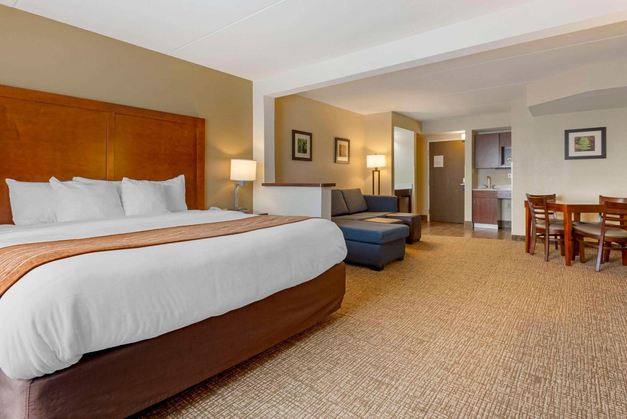 Comfort Inn&Suites Wilkes Barre - Arena Eksteriør bilde