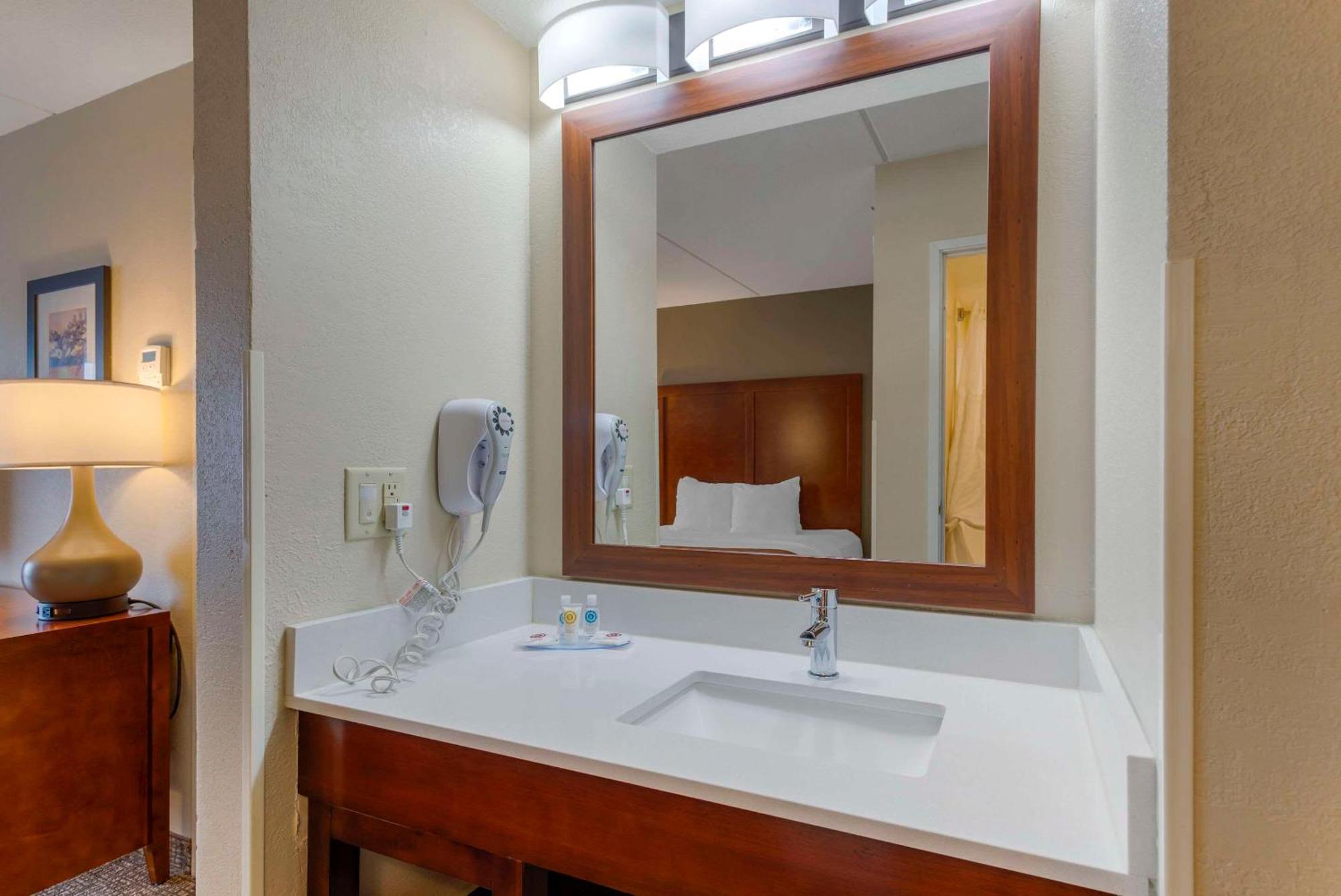 Comfort Inn&Suites Wilkes Barre - Arena Eksteriør bilde